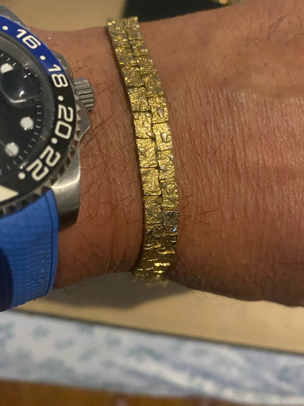 Textured Gold Link Bracelet - Elegant Women's Jewelry